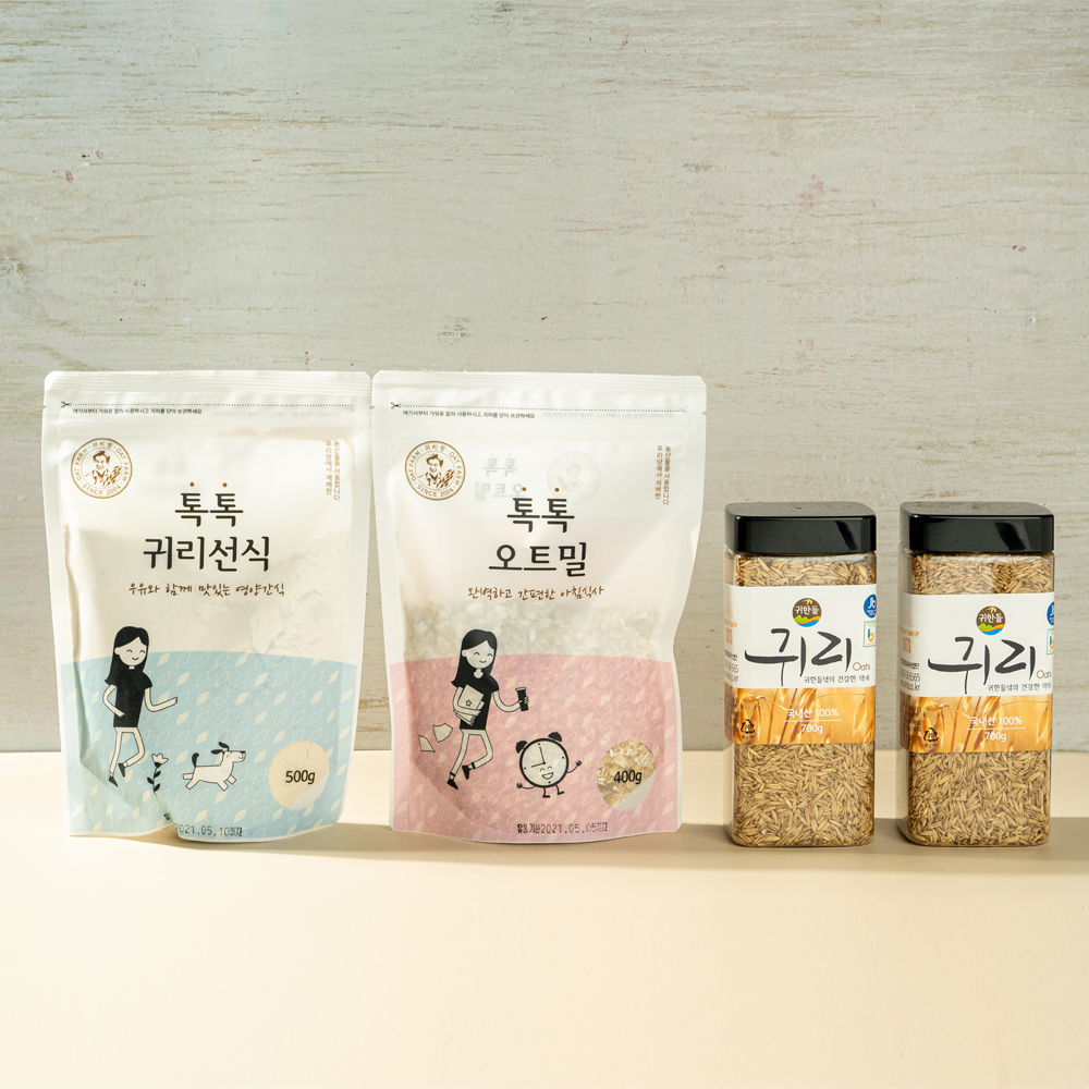 밝은 배경 위에 나란히 놓인 귀리선식·오트밀 파우치와 귀리 700g 용기 2개로 구성된 정읍명품귀리 선물세트